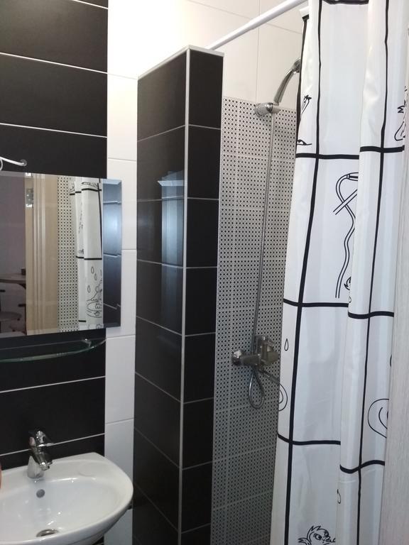 Apartment On Tytova 8 Ντνιπροπετρόφσκ Εξωτερικό φωτογραφία